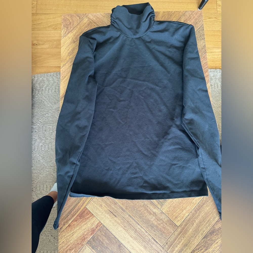 Abercrombie & Fitch Black Long Sleeve Top size L